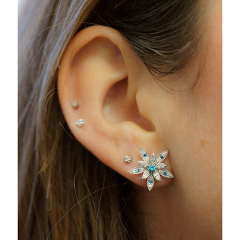 14K White Gold Flower Motif Blue and White Diamond Stud Earrings – Assay Jewelers