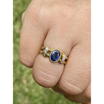 Bague en or massif 14 carats, saphir bleu taille ovale, anneau fendu – Assay Jewelers