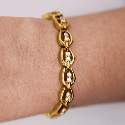 18K Gold Vintage Oval Interlocking Link Diamond Bracelet