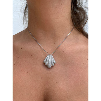 Collier Pendentif Coquillage Pavé de Diamants en Or Blanc 18K – Assay Jewelers