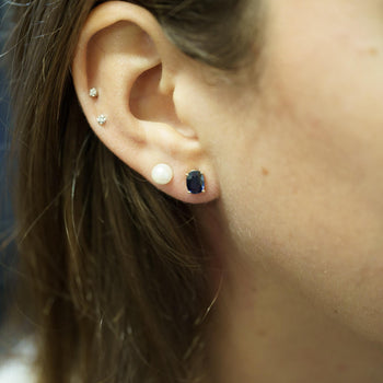 2.15 Carat Oval Cut Natural Sapphire 14K Gold Hypoallergenic Stud Earrings – Assay Jewelers
