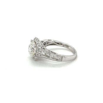 2.16 Carat Bague ronde en diamant naturel avec halo de diamants et pierres latérales en diamant – Assay Jewelers