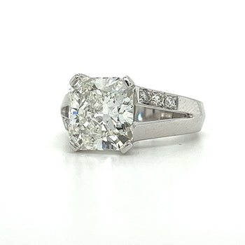 4.11 Carat Radiant Cut Lab Grown Diamond in Split-Shank Diamond Side Stone Ring – Assay Jewelers