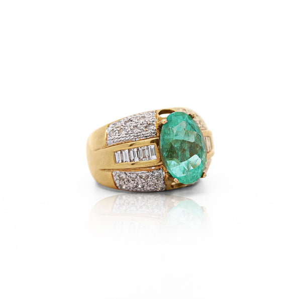 4.9 Carat Oval Colombian Emerald & Diamond 18K Gold Dome Ring