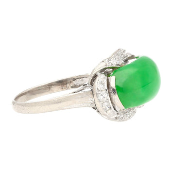 5,29 carats, jade de type A et diamant, Bague en or blanc 18K avec monture selle ouvragée – Assay Jewelers