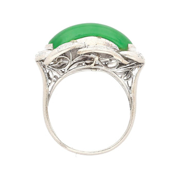 Bague ornée en or blanc 18K à sommet de selle avec jade type A 5,29 carats et diamant – Assay Jewelers