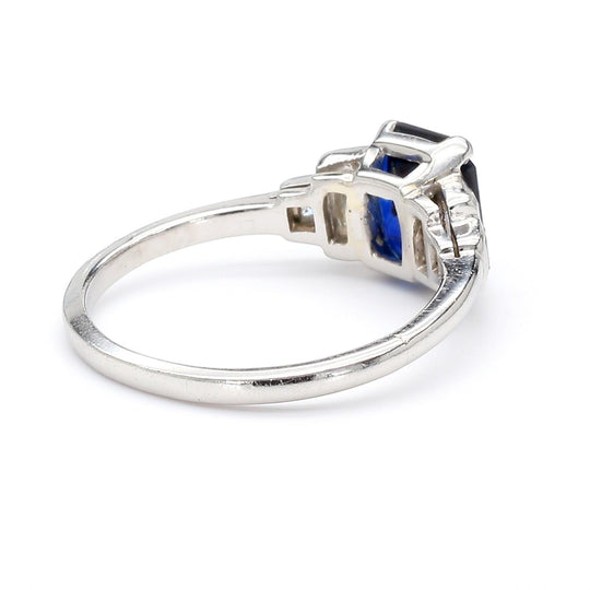 Cartier Paris Art Deco Royal Blue 2.3 Carat No Heat Sapphire and Diamond Ring