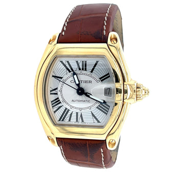 Montre Cartier Roadster réf. 2524 pour homme, grand modèle tonneau en or 18K avec bracelet cuir, boîte et papiers – Assay Jewelers