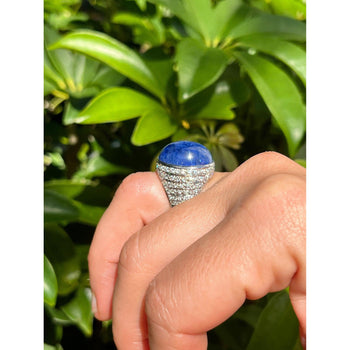 Bague cocktail en saphir bleu taille cabochon de 26 carats certifiée GIA – Assay Jewelers