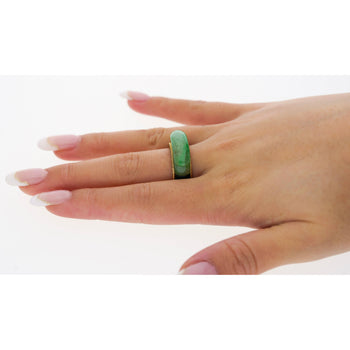 Vintage 11.40 Carved Jade with Onyx Band Ring in 14K Yellow Gold – Assay Jewelers