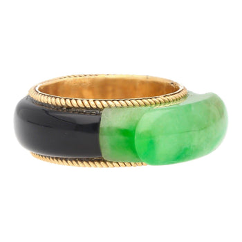 Vintage 11.40 Carved Jade with Onyx Band Ring in 14K Yellow Gold – Assay Jewelers