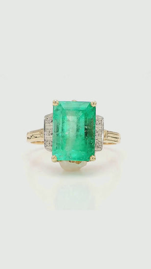 3.95 Carat Emerald & Diamond Milgrain Vintage 14K Gold Ring